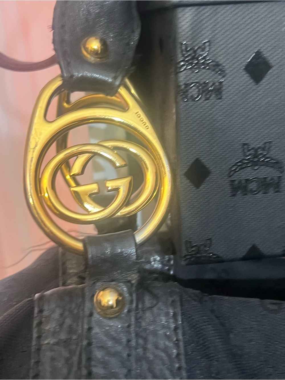 Gucci Black GG Monogram Shoulder Bag with Gold Rings - Picture 2 of 7
